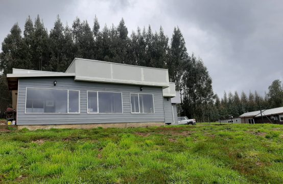 ESTUPENDA PROPIEDAD EN FRESIA, LOS LAGOS