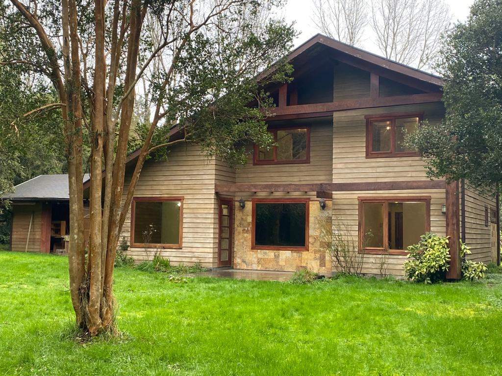 ARRIENDO PUERTO VARAS (PARQUE IVIAN)